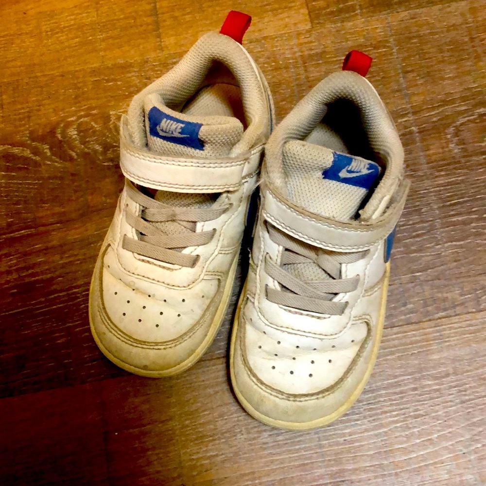 Size 8C US used Nike sneakers